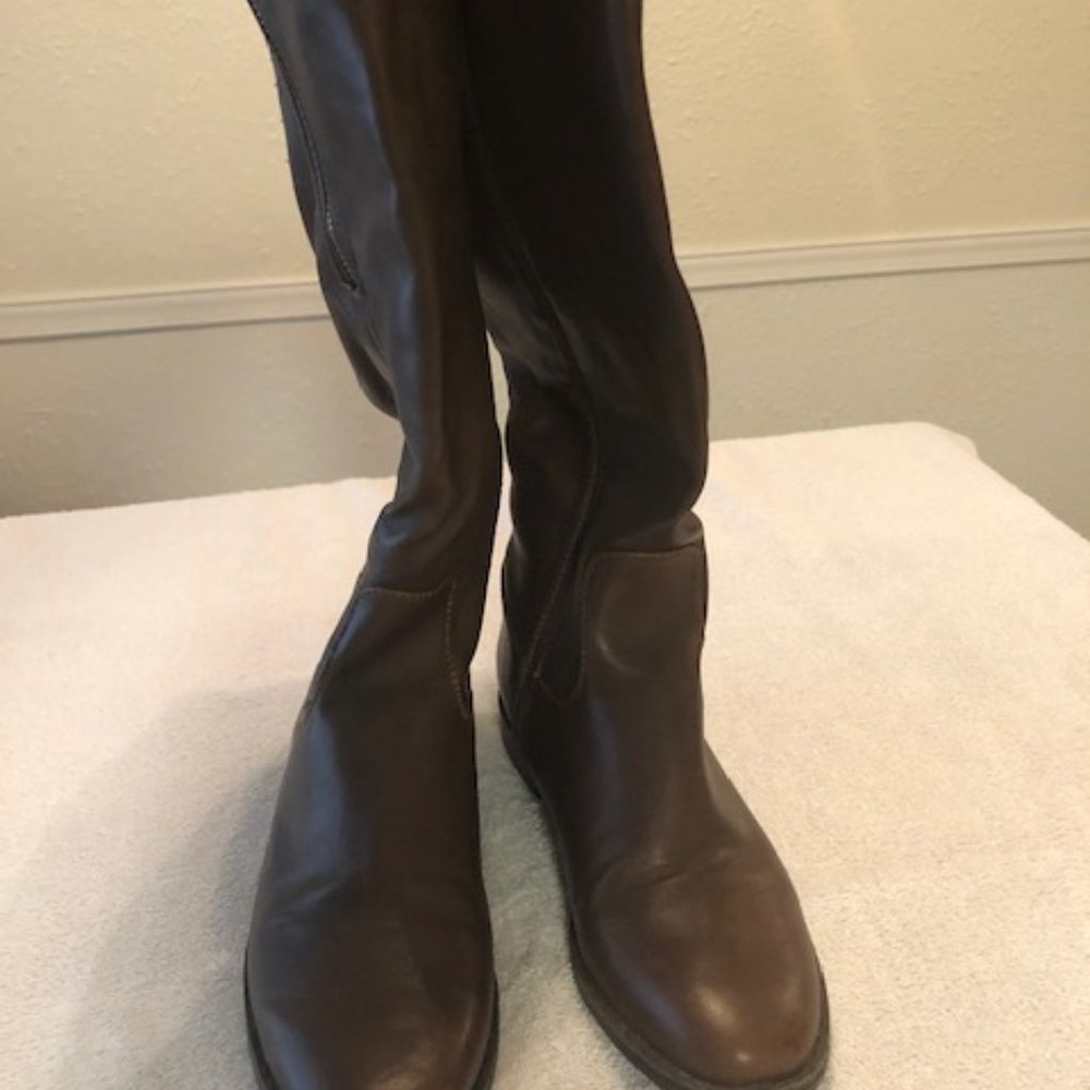 Used Pink & Pepper Knee High Boots Size 6.5